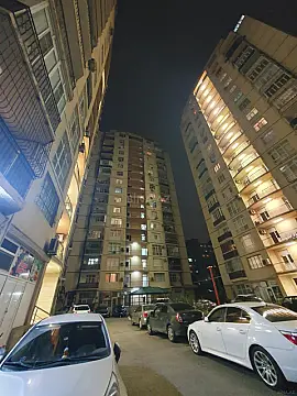 Satılır 2 otaqlı mənzil 82 m² — Bakı, 8-ci mikrorayon 2 otaq 82.00 m²