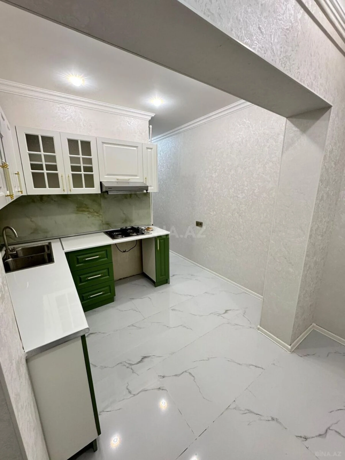 Satılır 3 otaqlı mənzil 85 m²