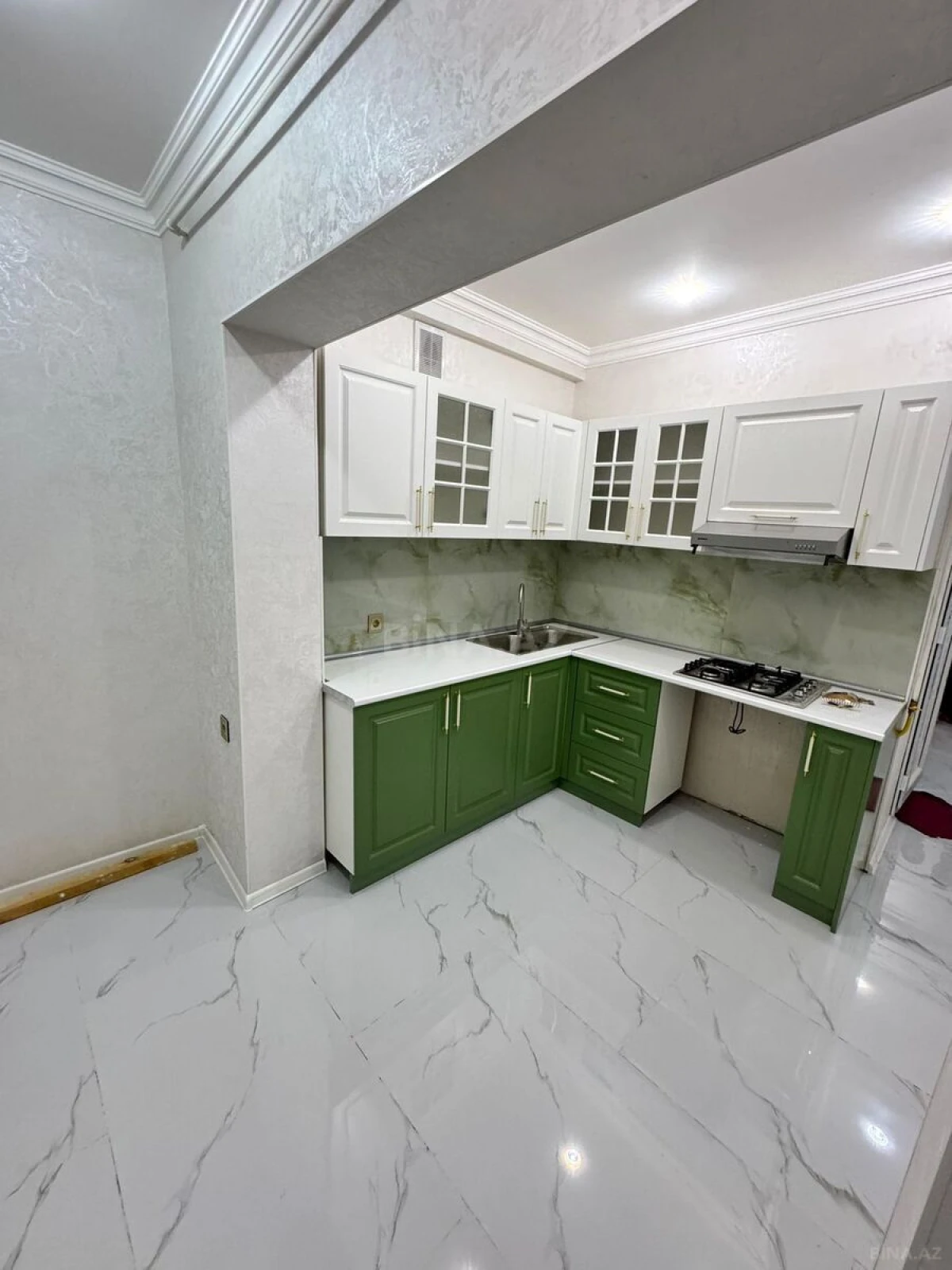Satılır 3 otaqlı mənzil 85 m²