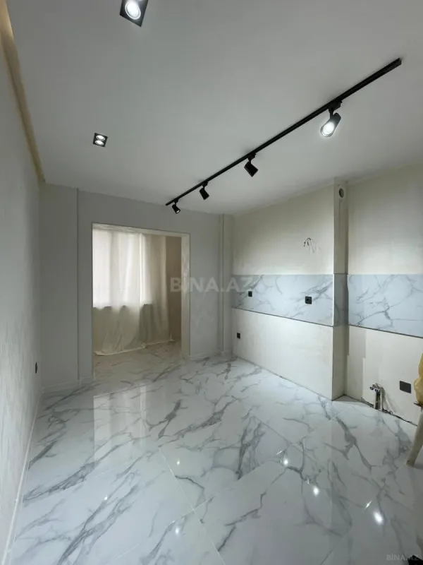 Satılır 3 otaqlı mənzil 75 m²