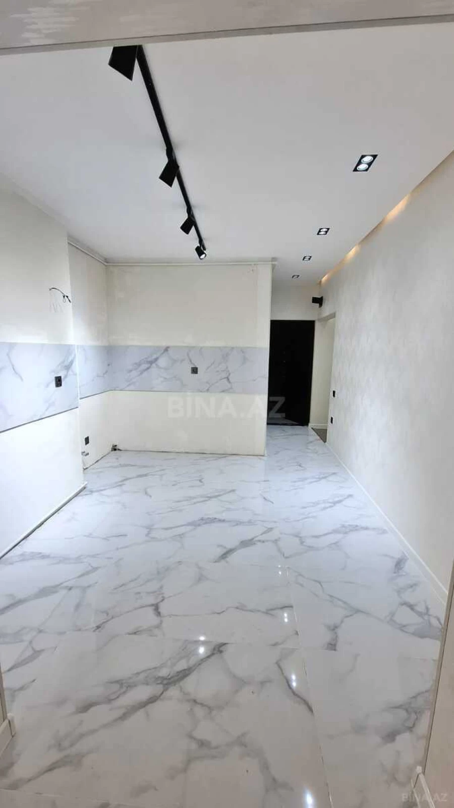 Satılır 3 otaqlı mənzil 75 m²