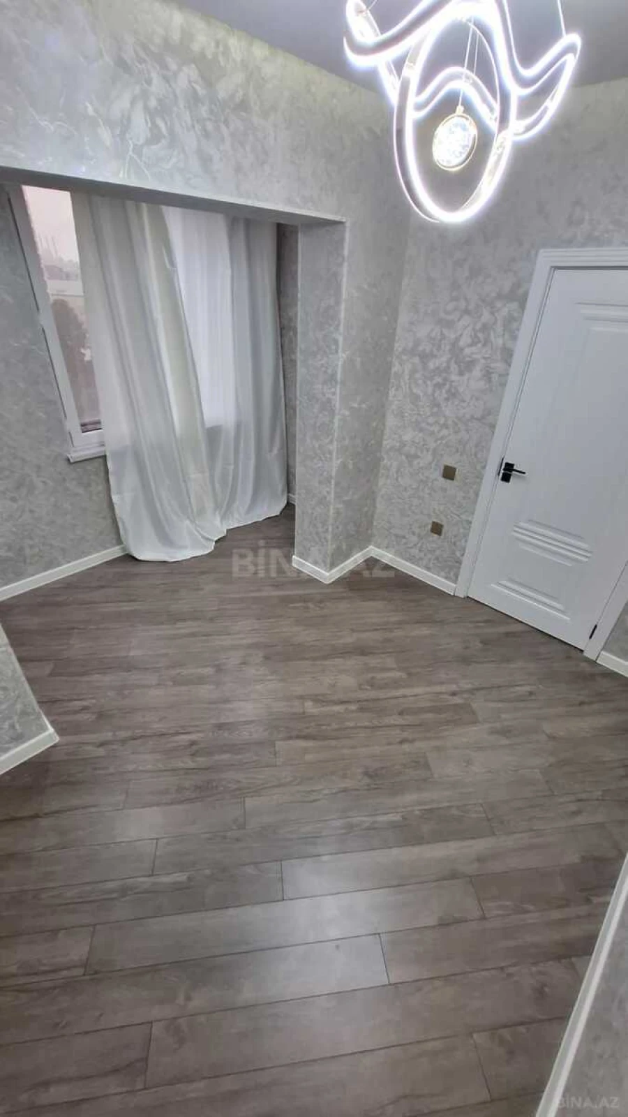 Satılır 3 otaqlı mənzil 75 m²