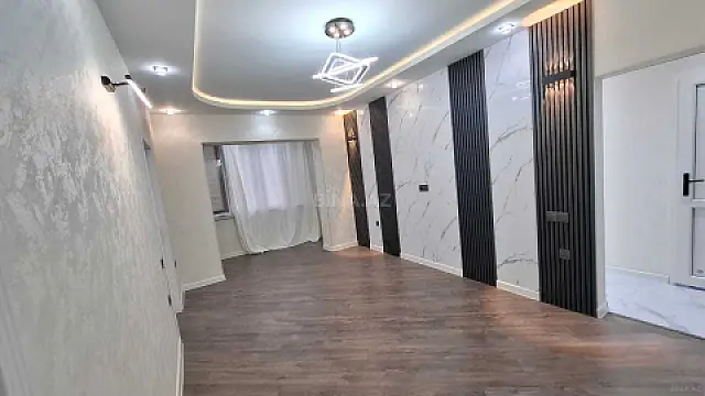 Satılır 3 otaqlı mənzil 75 m²