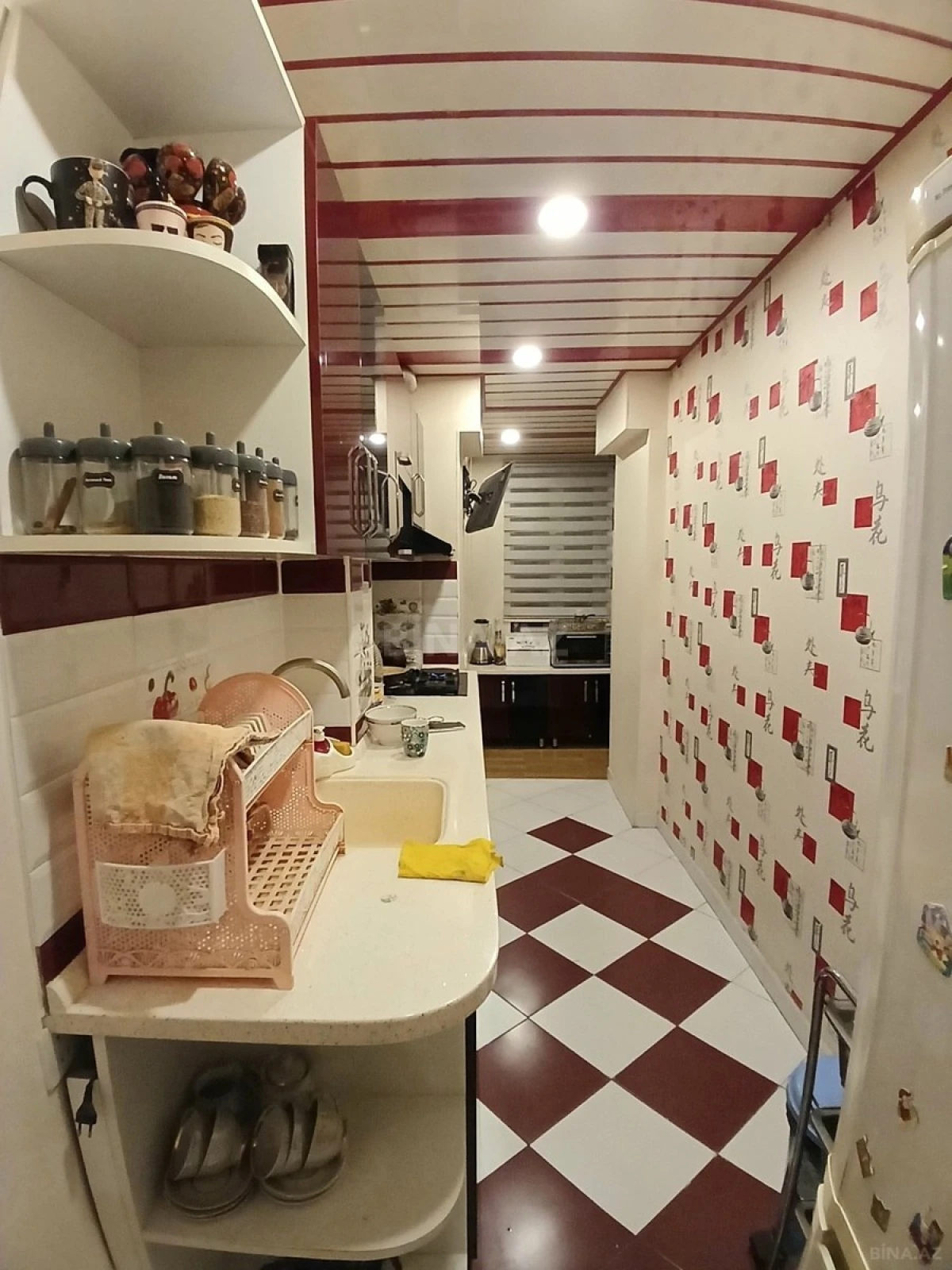 Satılır 3 otaqlı mənzil 102 m²