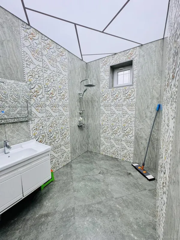 Satılır 4 otaqlı həyət evi 147 m²