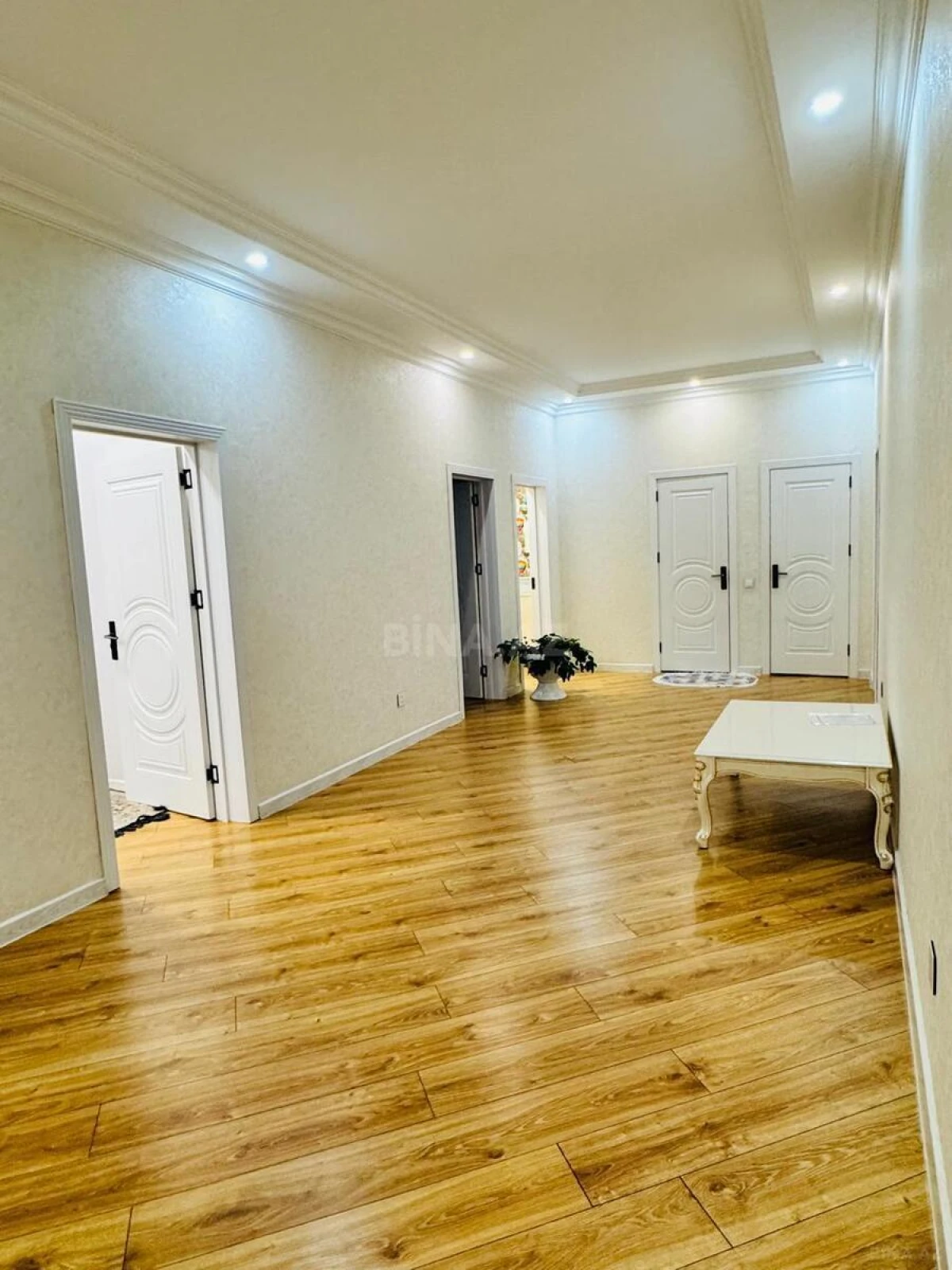 Satılır 4 otaqlı həyət evi 147 m²
