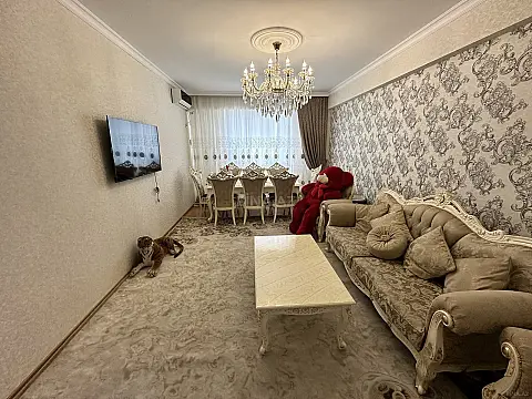 Satılır 2 otaqlı mənzil 70 m²