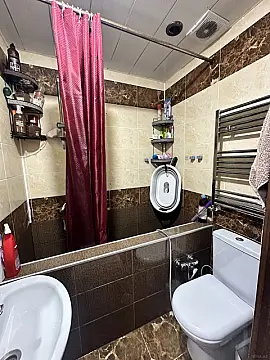 Satılır 2 otaqlı mənzil 70 m²