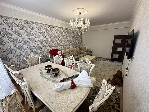 Satılır 2 otaqlı mənzil 70 m²