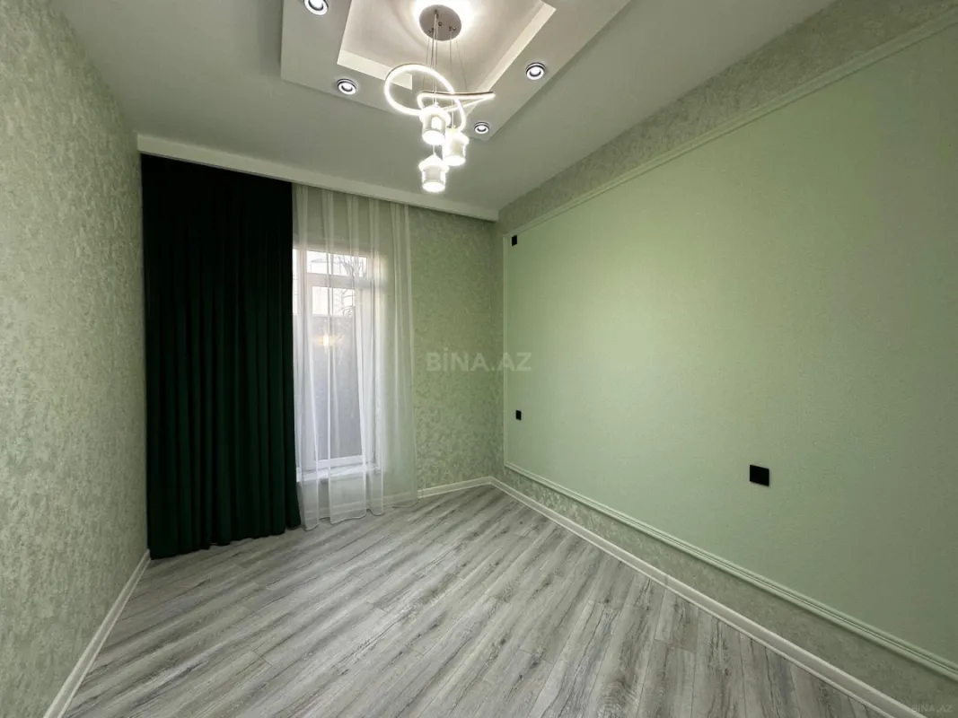 Satılır 4 otaqlı həyət evi 160 m²