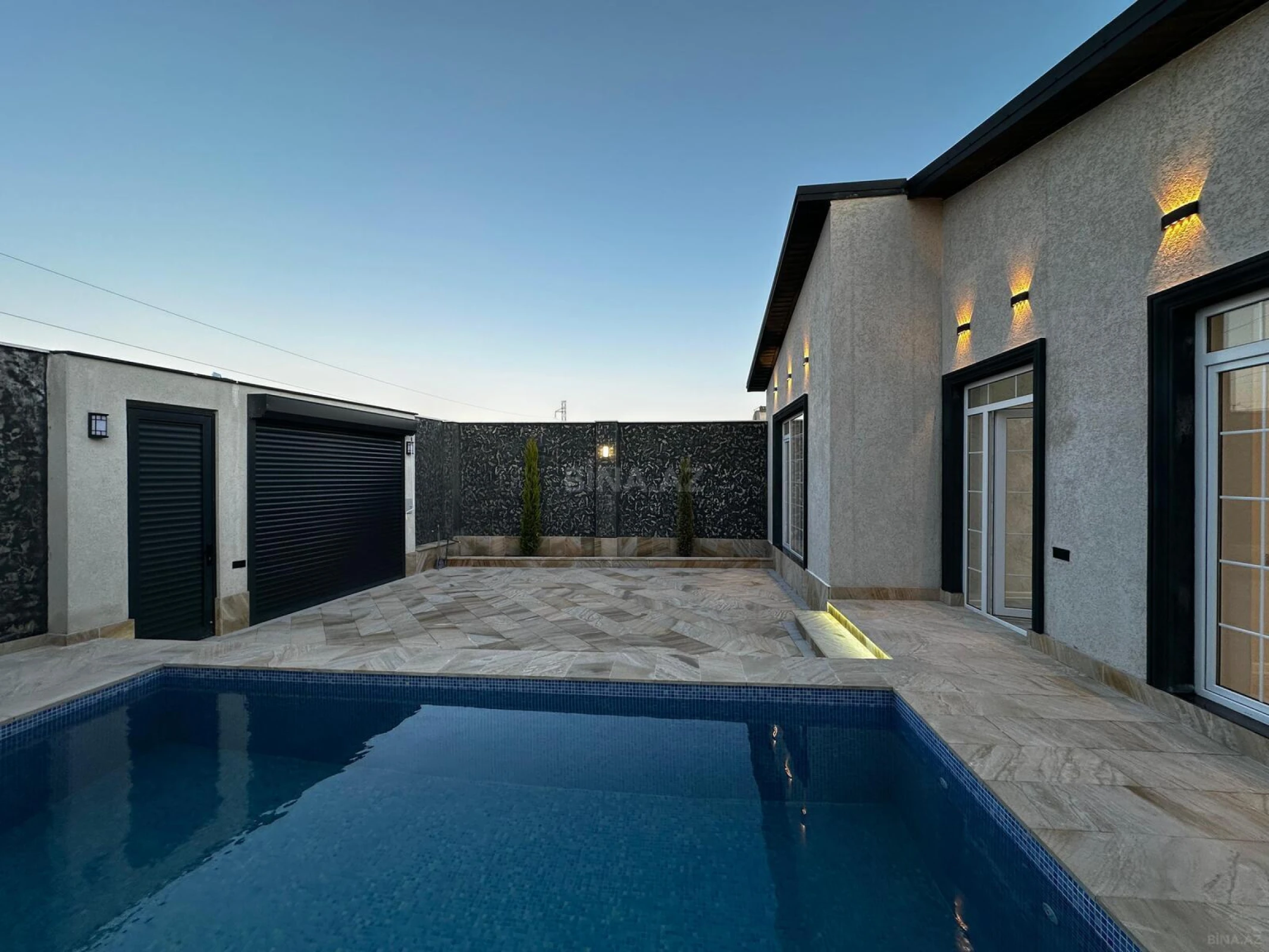 Satılır 4 otaqlı həyət evi 160 m²