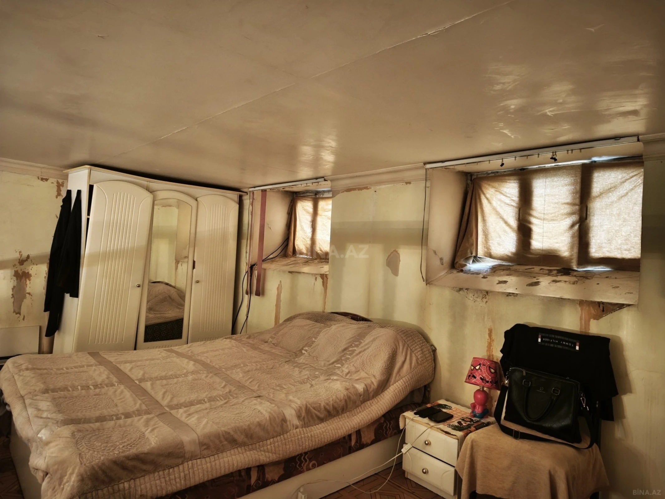 Satılır 2 otaqlı mənzil 54 m²