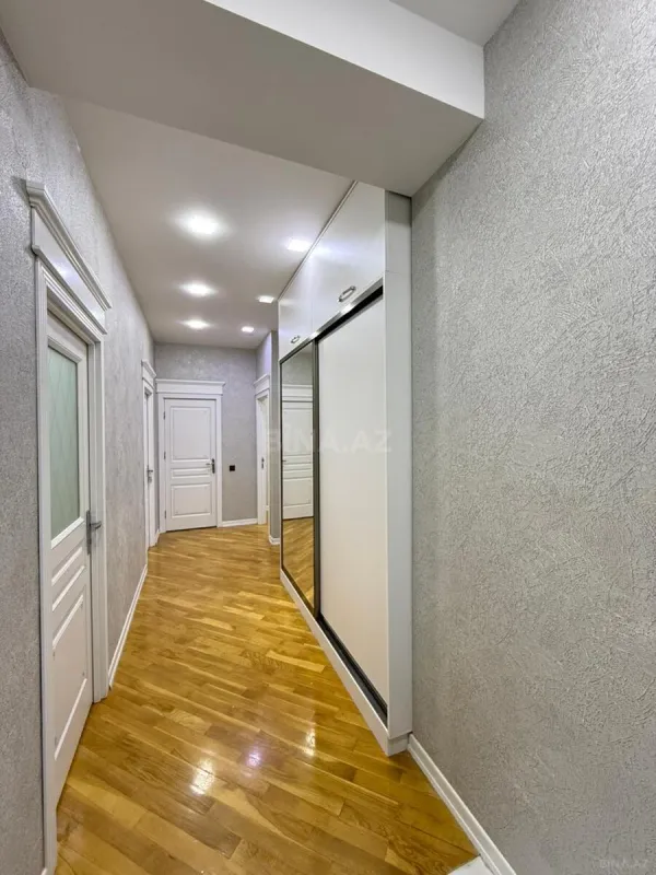 Satılır 2 otaqlı mənzil 55 m²