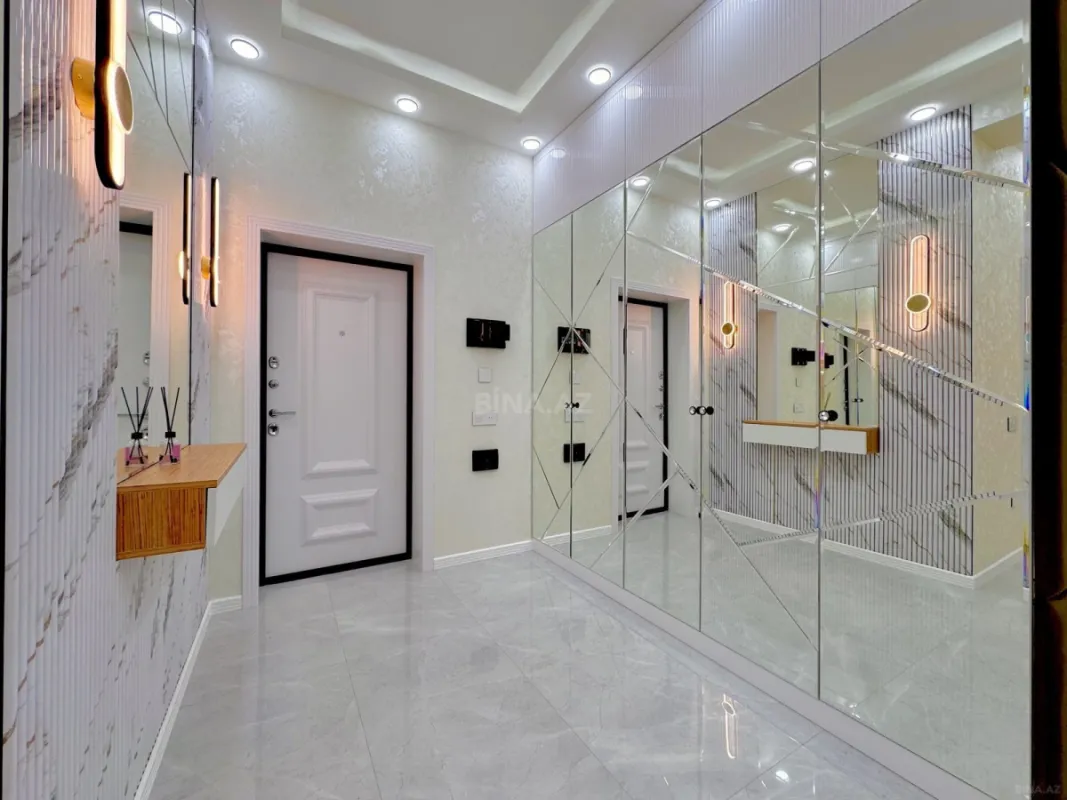 Satılır 3 otaqlı mənzil 95 m²