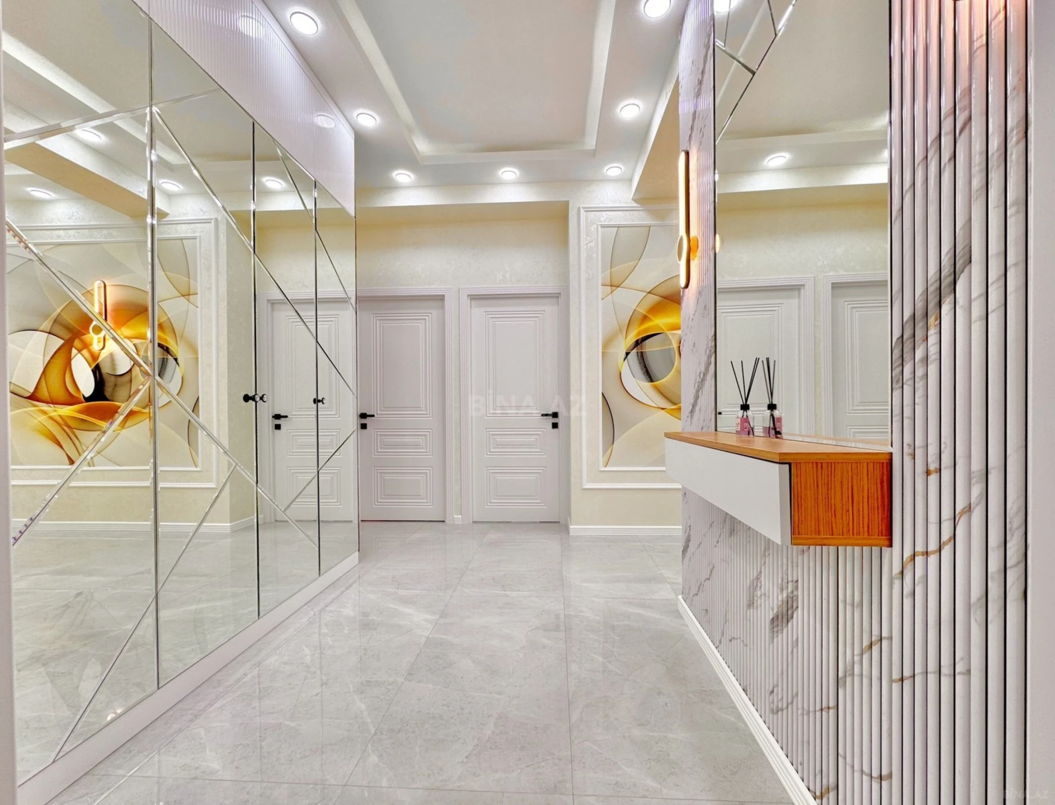 Satılır 3 otaqlı mənzil 95 m²