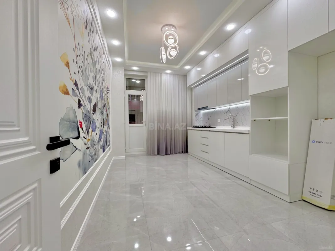 Satılır 3 otaqlı mənzil 95 m²