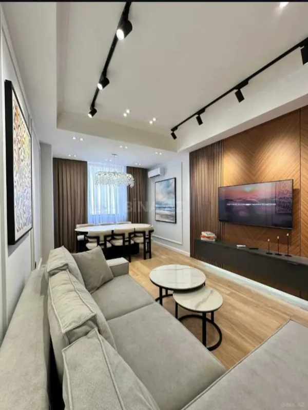 Satılır 2 otaqlı mənzil 75 m²