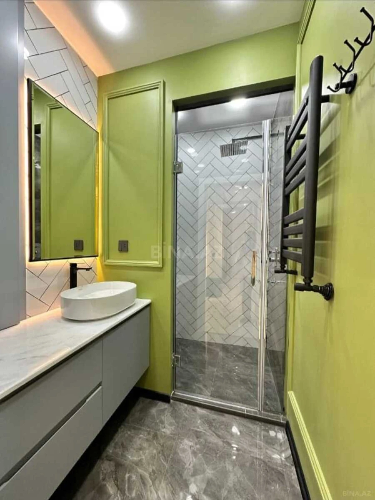 Satılır 2 otaqlı mənzil 75 m²