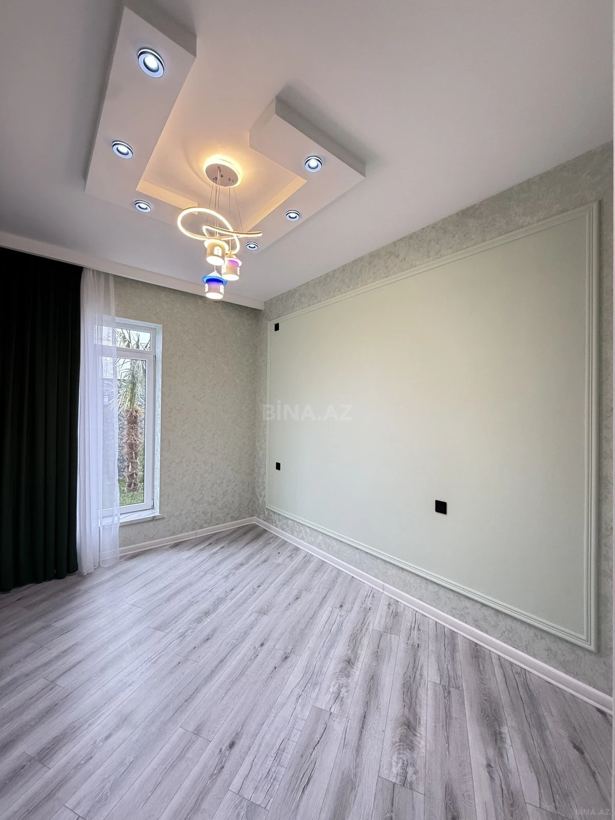 Satılır 4 otaqlı həyət evi 160 m²