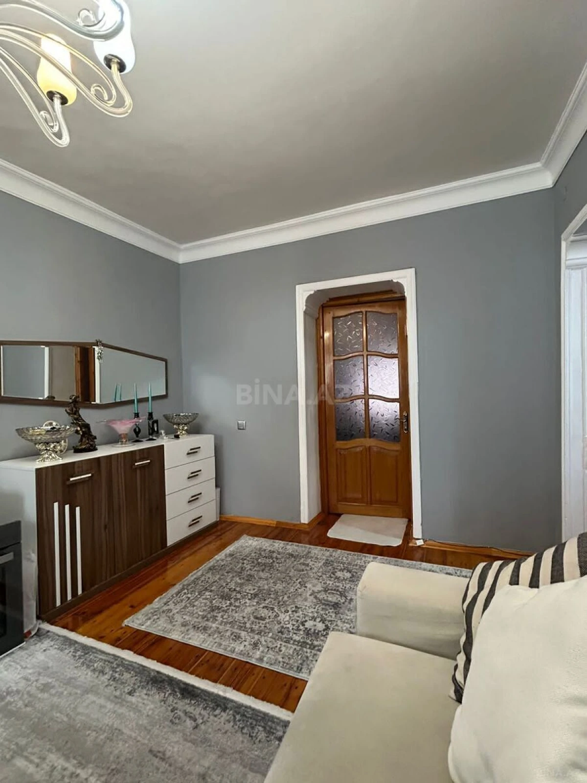Satılır 2 otaqlı mənzil 60 m²