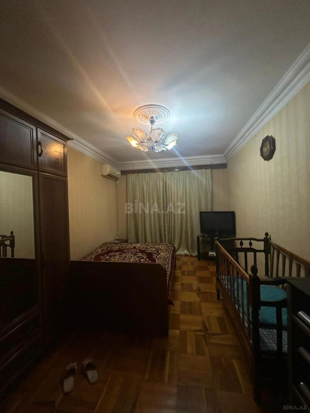 Satılır 4 otaqlı mənzil 100 m²