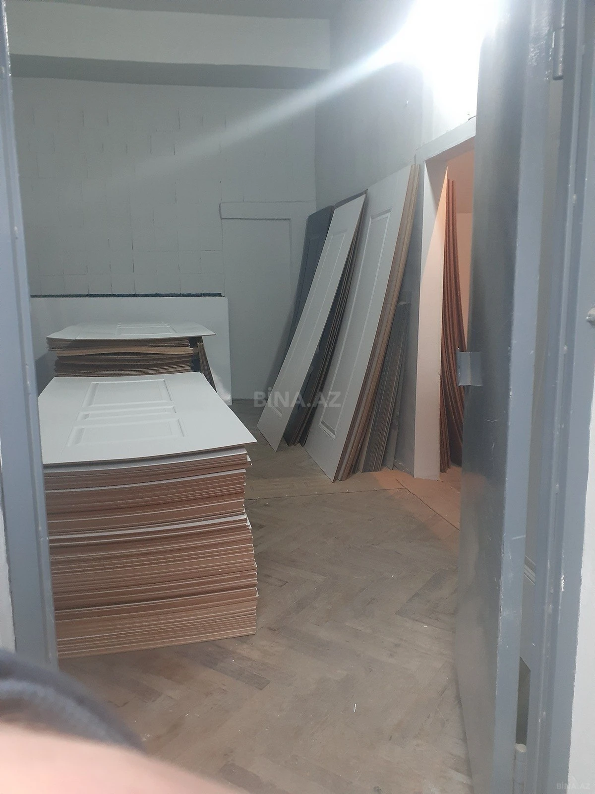 Satılır obyekt 167 m²