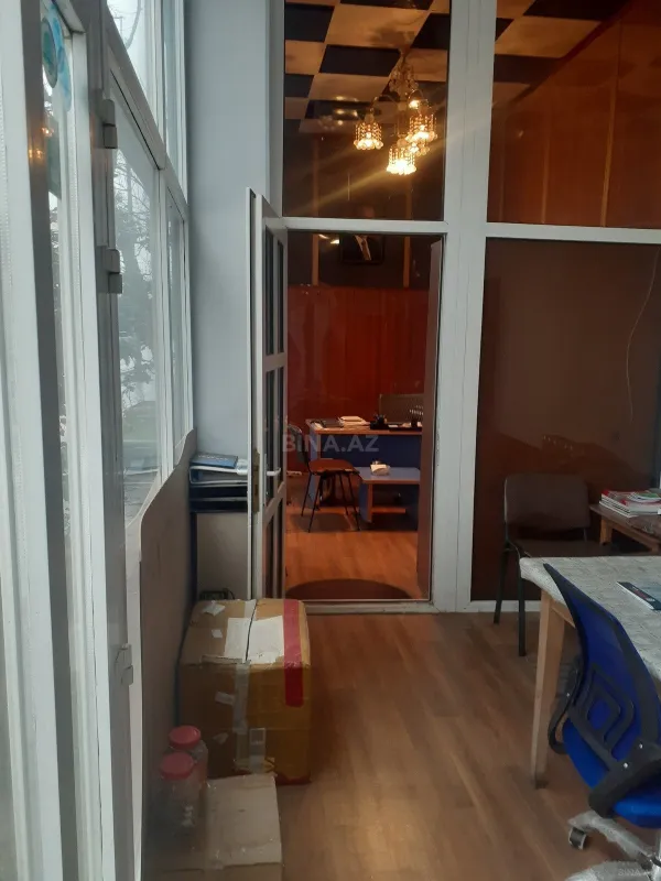 Satılır obyekt 167 m²