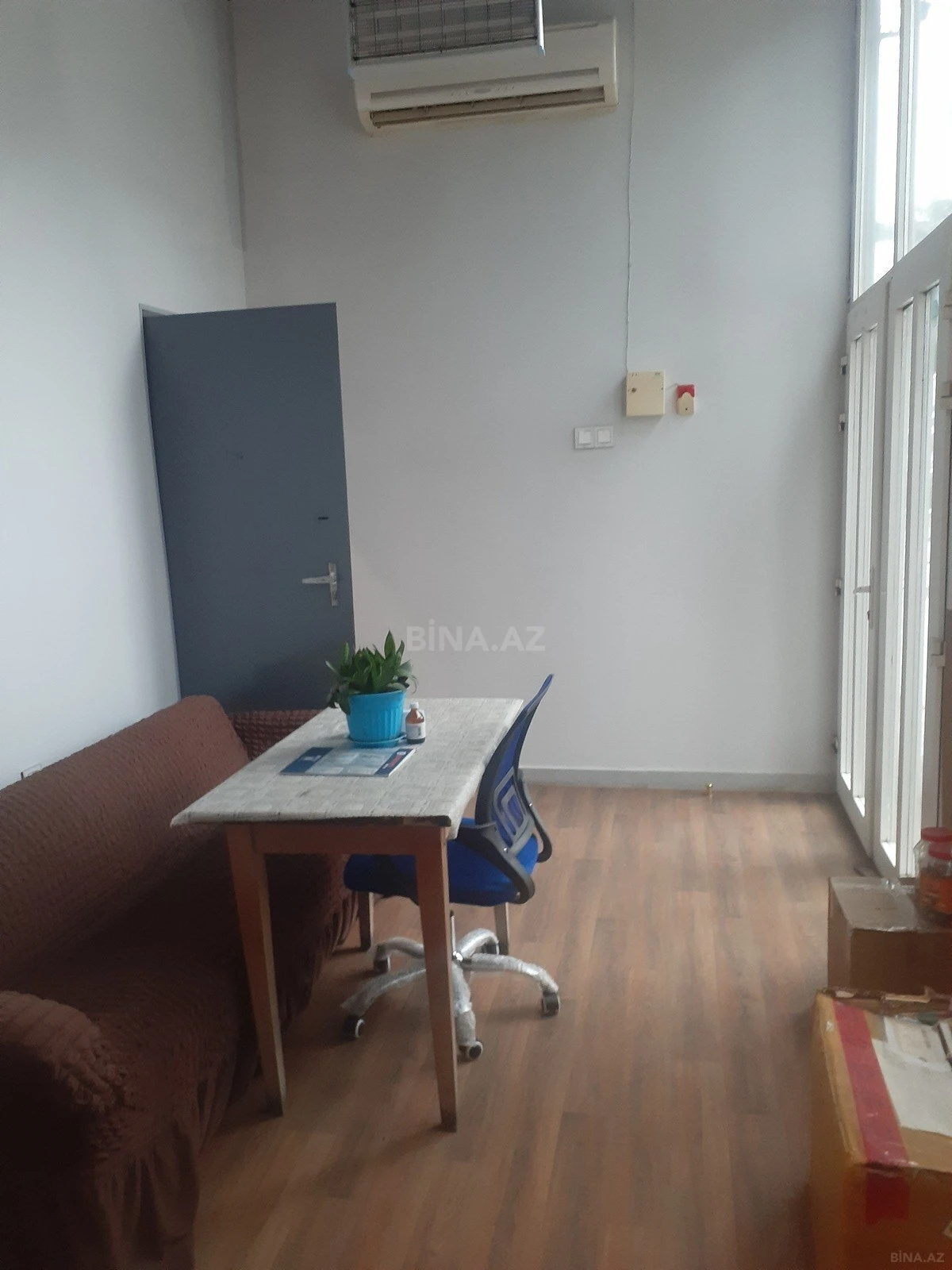 Satılır obyekt 167 m²