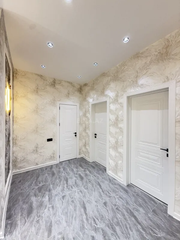 Satılır 4 otaqlı həyət evi 160 m²