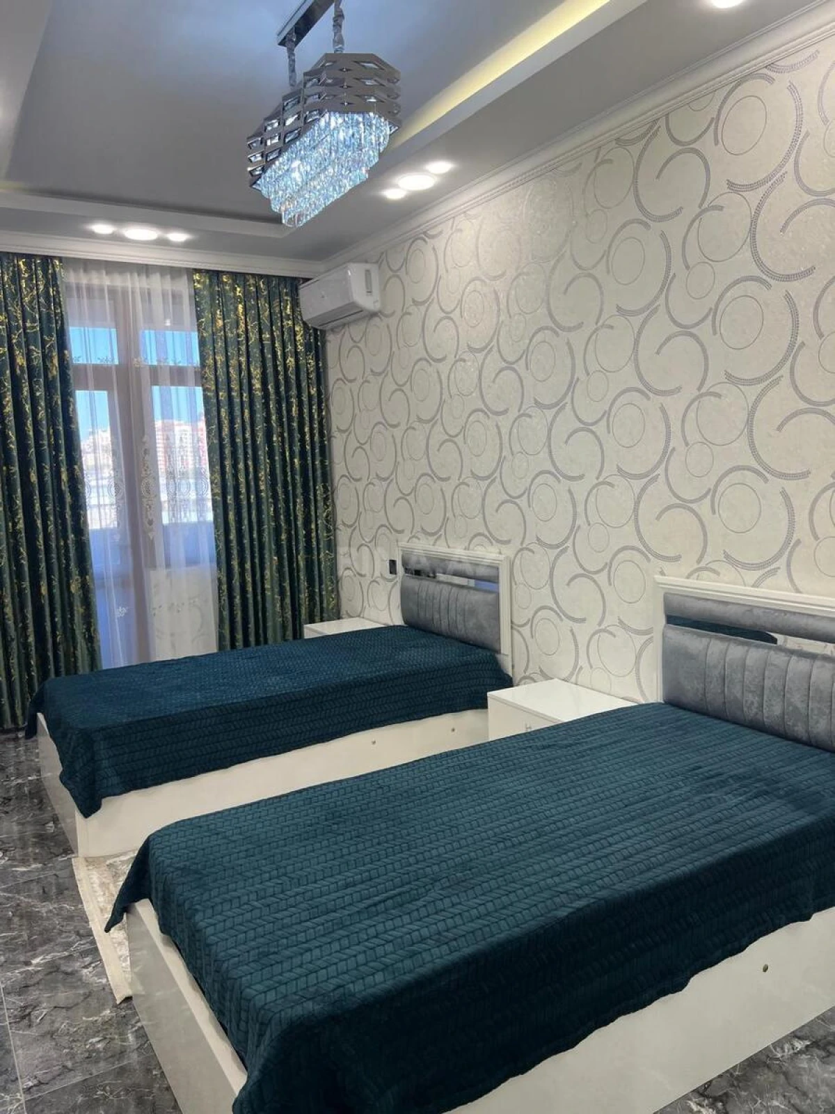Satılır 3 otaqlı mənzil 108 m²