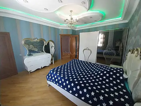 Satılır 7 otaqlı həyət evi 600 m²
