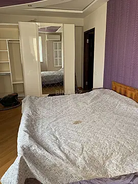 Satılır 3 otaqlı mənzil 110 m²