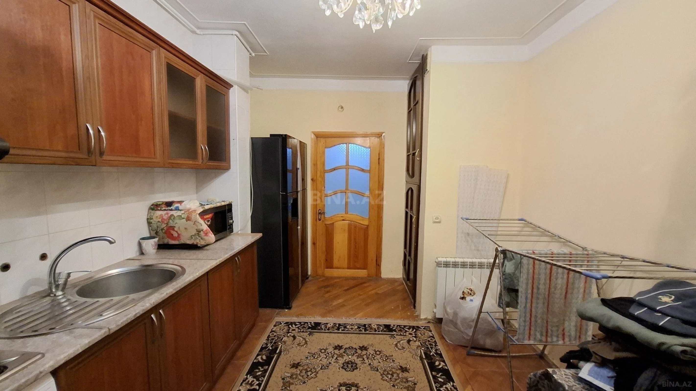 Satılır 4 otaqlı mənzil 100 m²