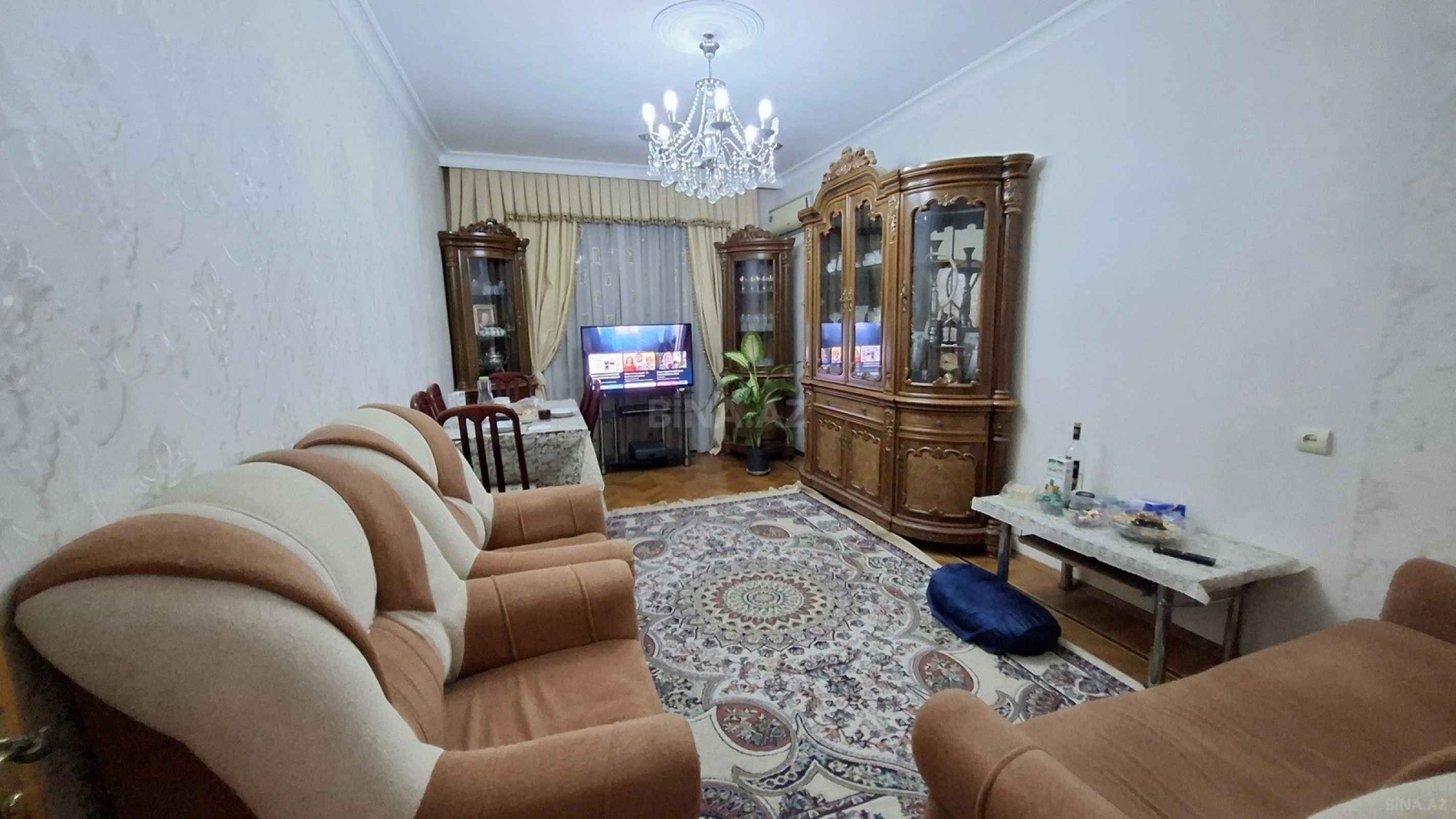 Satılır 4 otaqlı mənzil 100 m²
