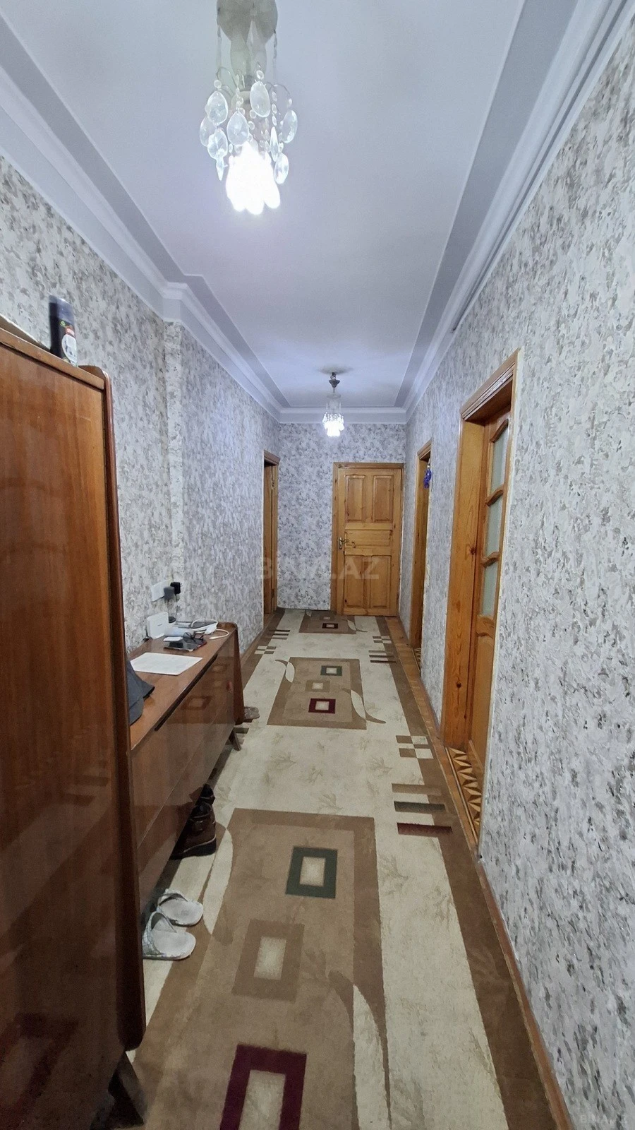 Satılır 4 otaqlı mənzil 100 m²