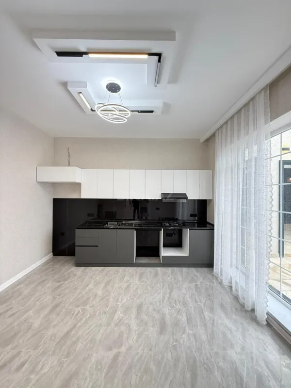 Satılır 4 otaqlı həyət evi 160 m²