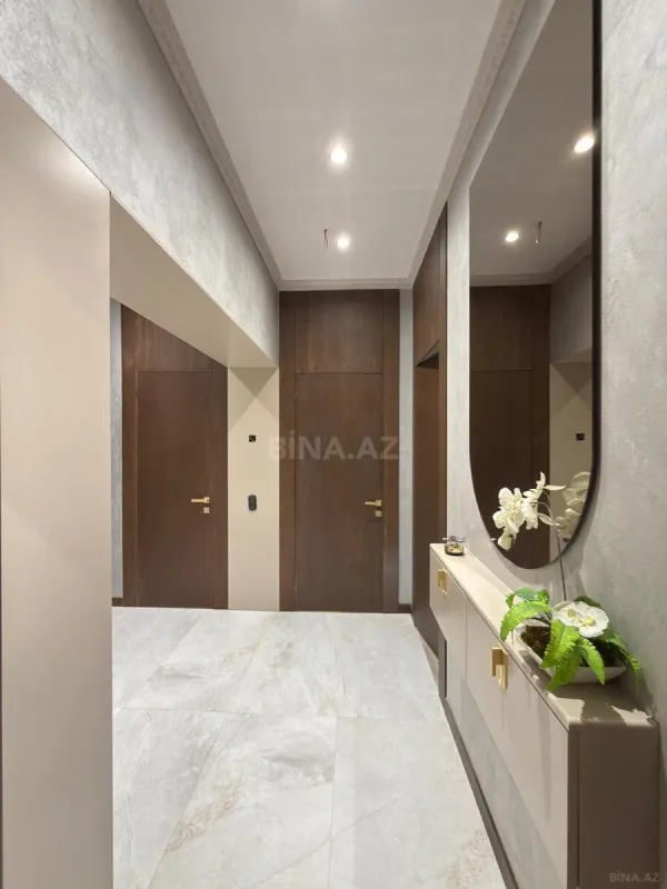Satılır 3 otaqlı mənzil 91 m²