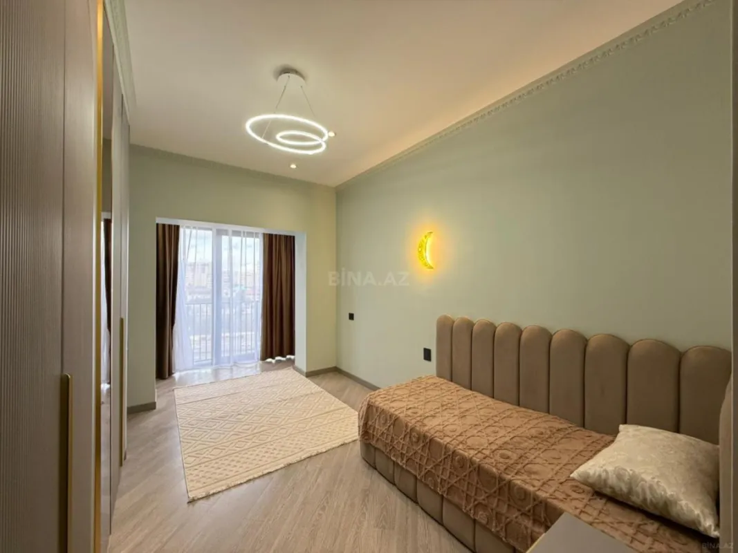 Satılır 3 otaqlı mənzil 91 m²