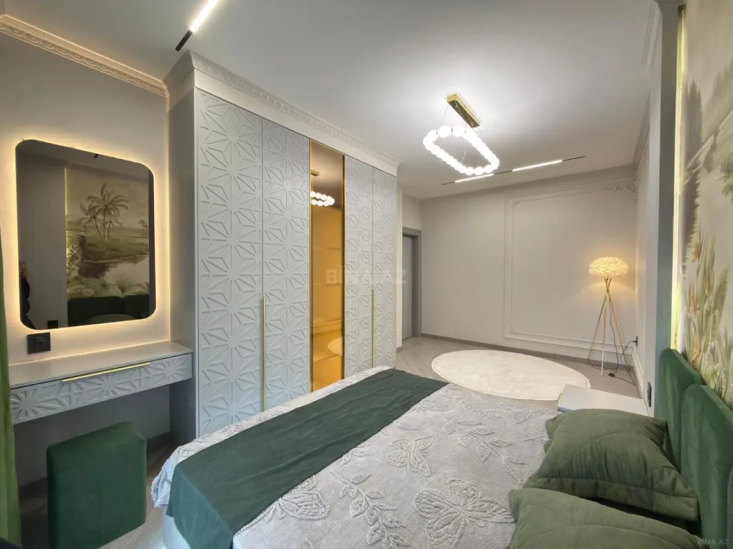 Satılır 3 otaqlı mənzil 91 m²