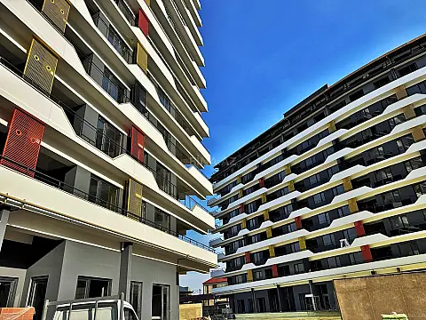 Satılır 3 otaqlı mənzil 146.7 m²