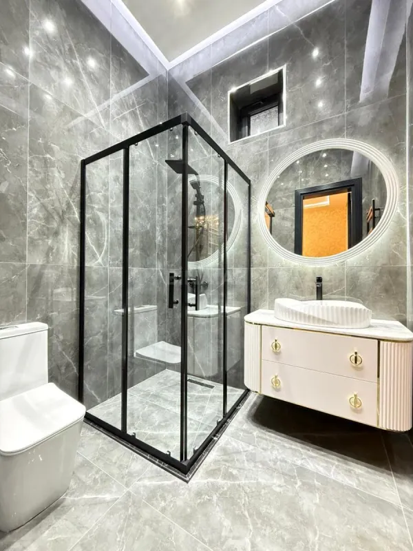 Satılır 5 otaqlı həyət evi 280 m²