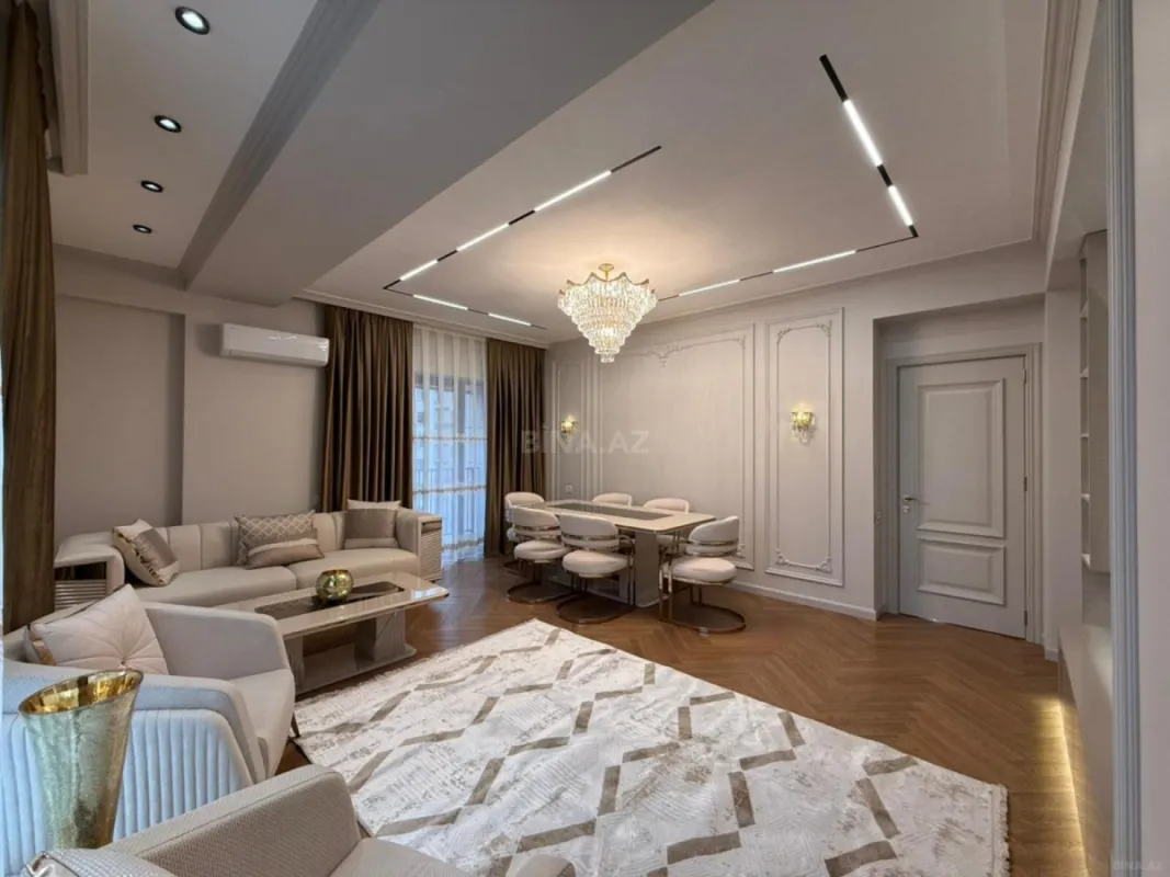 Satılır 3 otaqlı mənzil 128.5 m²