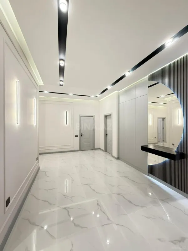 Satılır 5 otaqlı həyət evi 200 m²