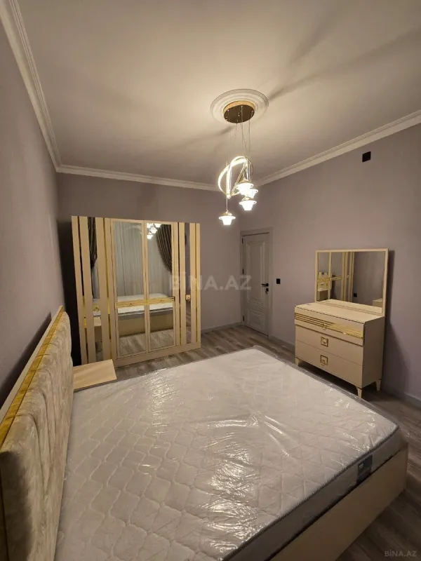 Satılır 2 otaqlı mənzil 55 m²