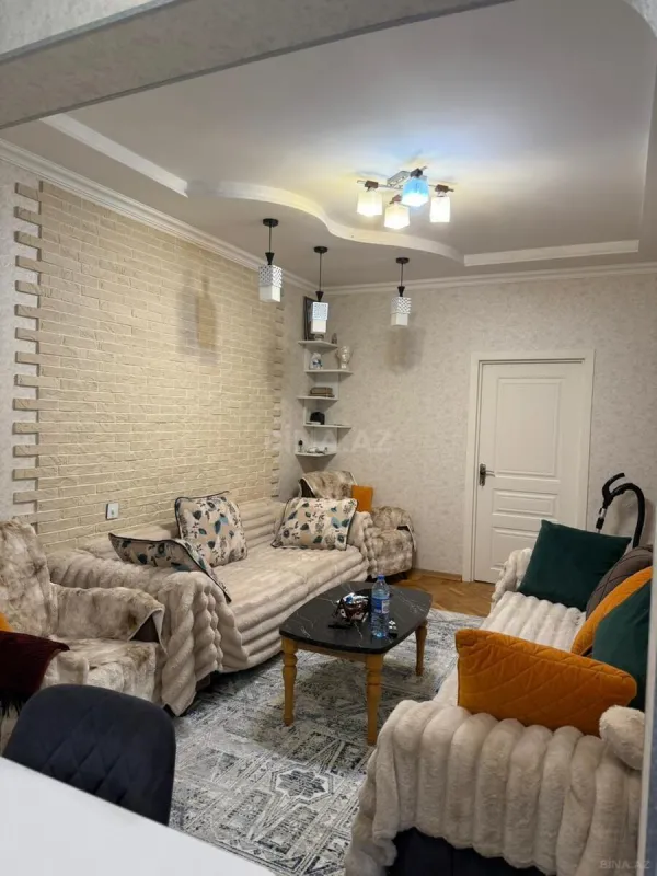 Satılır 2 otaqlı mənzil 50 m²