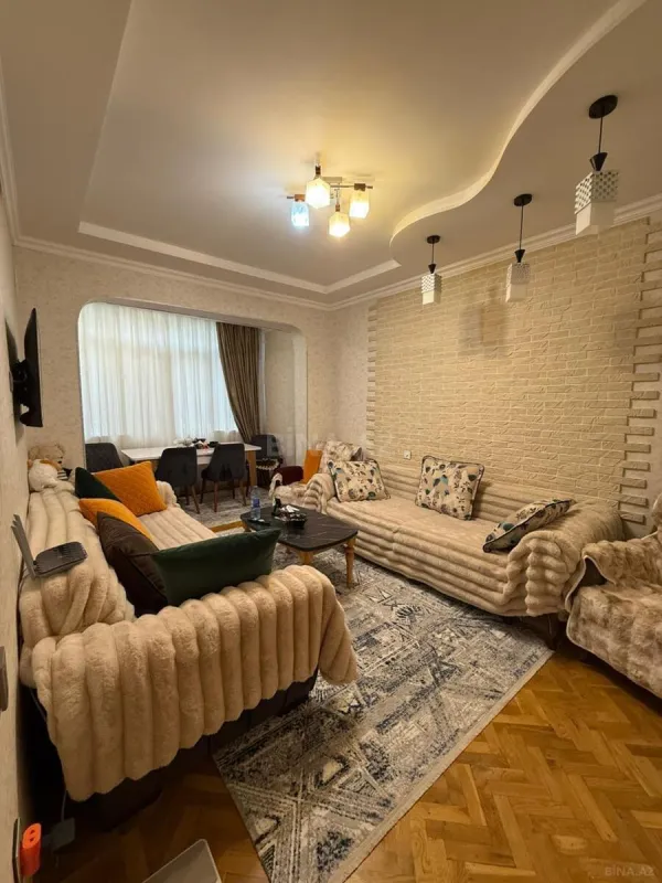 Satılır 2 otaqlı mənzil 50 m²