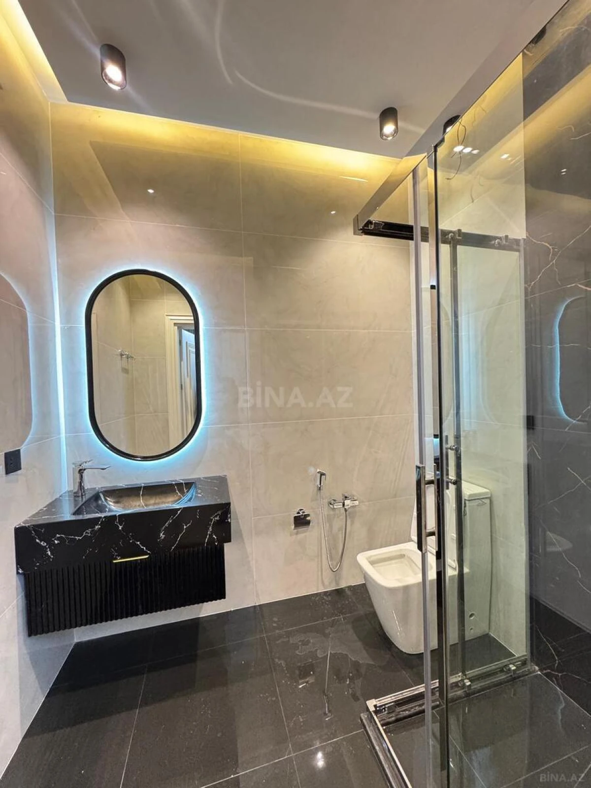 Satılır 4 otaqlı həyət evi 170 m²