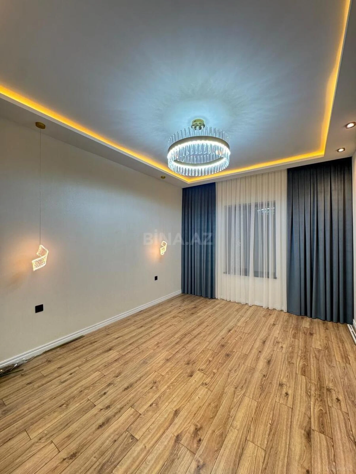 Satılır 4 otaqlı həyət evi 170 m²