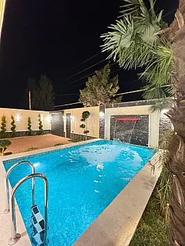 Satılır 4 otaqlı həyət evi 170 m²