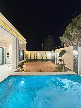 Satılır 4 otaqlı həyət evi 170 m²